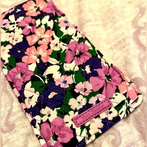 Vera Bradley snap sunglass / glasses case